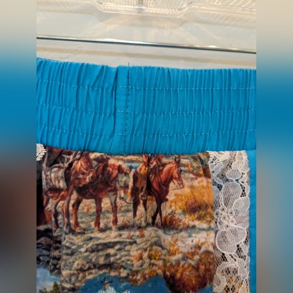 Western Square Dance Pin Up Novelty Cowgirl Twirlerz Skirt Medium Lace & Horses - Picture 8 of 8